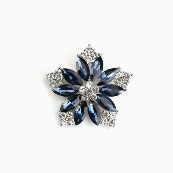 Floral Retro Rhinestone Encrusted Brooch Modern New Gorgeous - Picture 5 of 7